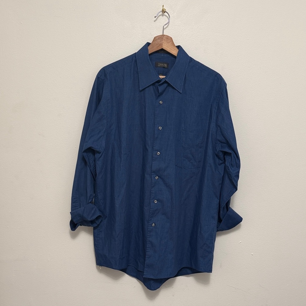 Arrow Men’s Blue Wrinkle Free Dress Shirt